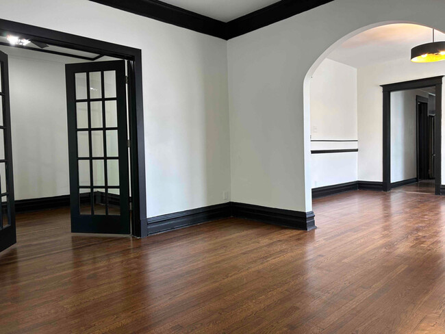 3841 N Lawndale Ave in Chicago, IL - Building Photo - Building Photo