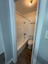 5220 Weber Rd in Corpus Christi, TX - Building Photo - Building Photo