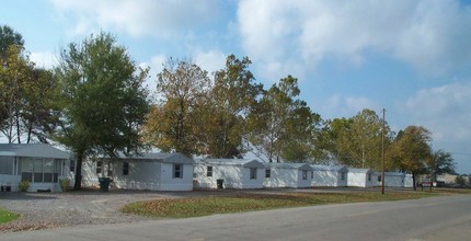 The Villa in Conway, AR - Foto de edificio - Building Photo