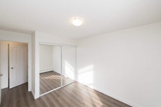 International Ave Apartments in Calgary, AB - Building Photo - Building Photo
