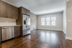 2230 N Sawyer Ave in Chicago, IL - Building Photo - Building Photo