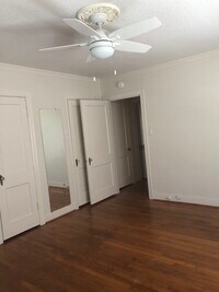 1806 Banks St, Unit #2 photo'