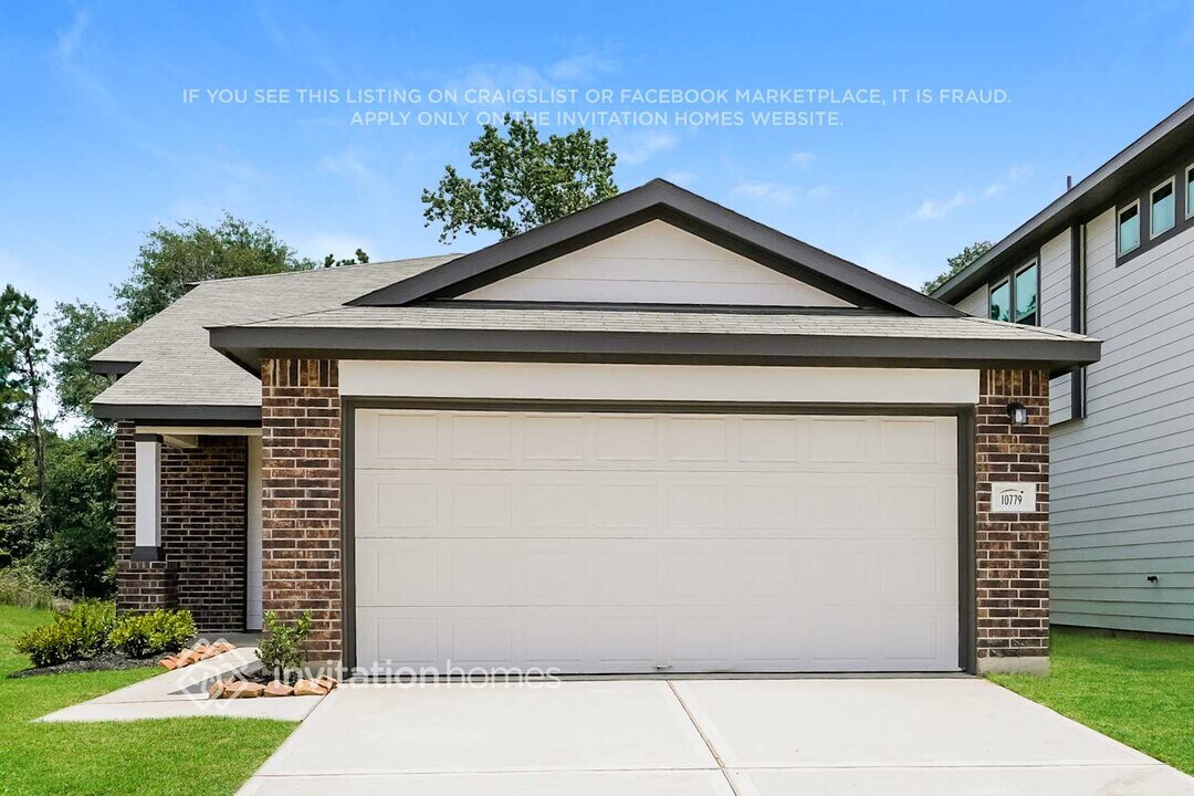 10779 Sunlit St in Conroe, TX - Building Photo