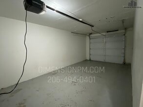 2412 Poplar St SE in Auburn, WA - Building Photo - Building Photo