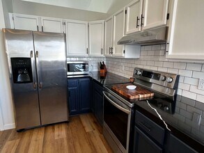 1051 E 11780 S in Sandy, UT - Building Photo - Building Photo