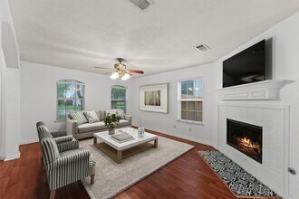 17142 Kiowa River Ln in Houston, TX - Building Photo - Building Photo
