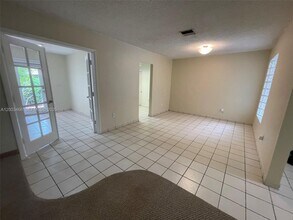 1556 San Benito Ave in Coral Gables, FL - Building Photo - Building Photo