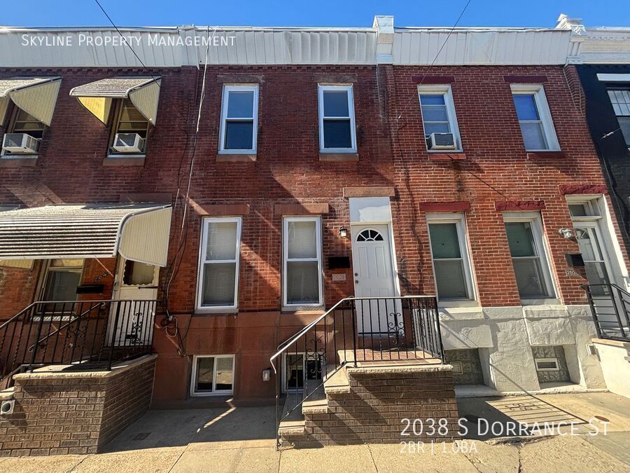 2038 Dorrance St in Philadelphia, PA - Building Photo