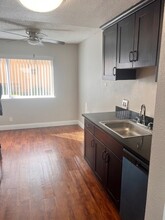 Vineyard Townhomes in Napa, CA - Building Photo - Building Photo