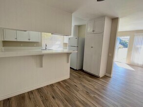10169 Caminito Jovial in San Diego, CA - Building Photo - Building Photo