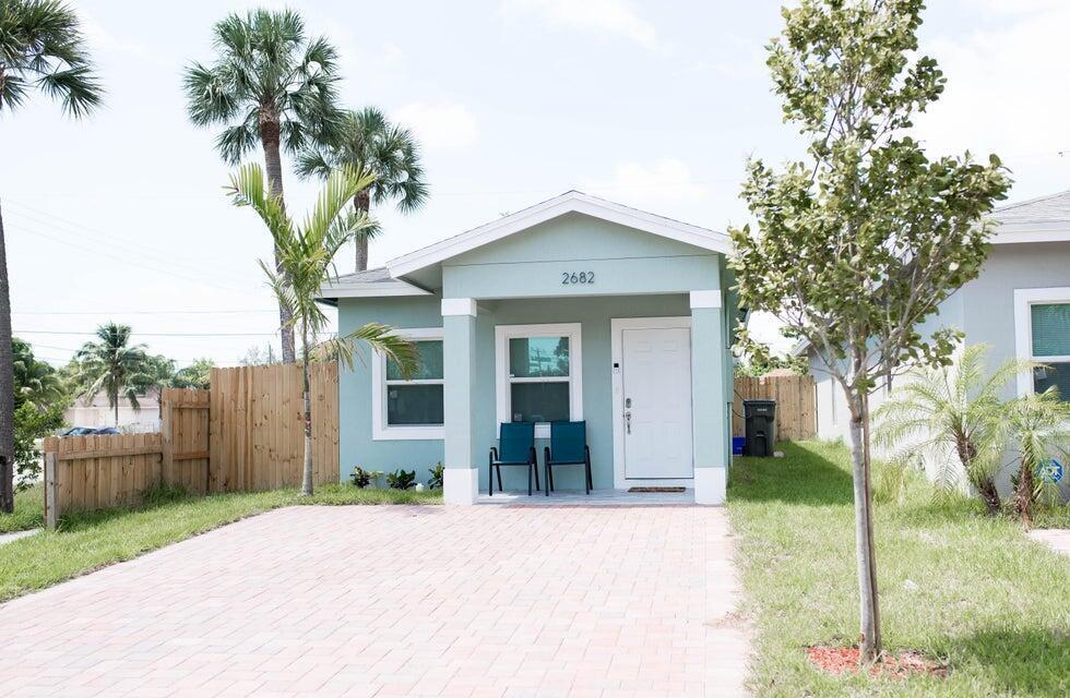 2682 Nokomis Ave in West Palm Beach, FL - Building Photo