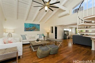6777 Hawaii Kai Dr in Honolulu, HI - Building Photo - Building Photo