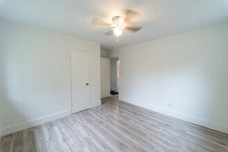 434 3rd St SW in Hickory, NC - Building Photo - Building Photo