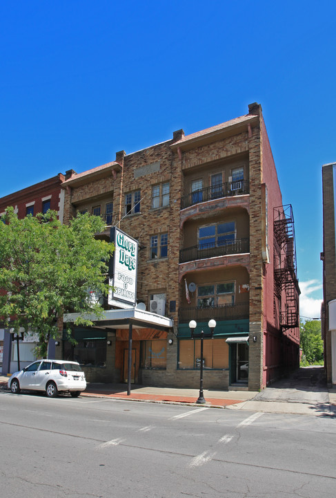 248-250 N Main St in Herkimer, NY - Building Photo