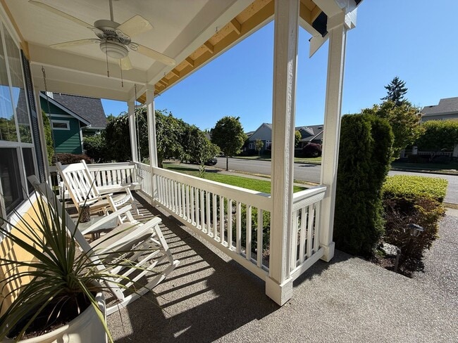 1536 Palisade Blvd in Dupont, WA - Building Photo - Building Photo