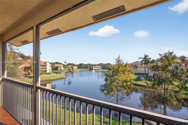 1249 SW 46th Ave in Pompano Beach, FL - Building Photo - Building Photo