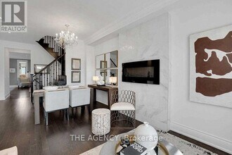 21 Kettle Vly Trl in King, ON - Building Photo - Building Photo