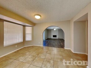 4633 W Bluefield Ave in Glendale, AZ - Foto de edificio - Building Photo