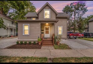 418 Olive St, Unit 418 olive street 1 in Ypsilanti, MI - Building Photo