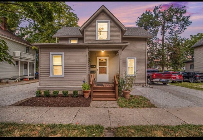 418 Olive St, Unit 418 olive street 1