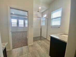 2729 Camino Plata Loop NE in Rio Rancho, NM - Building Photo - Building Photo