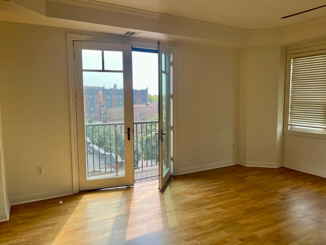 370 Marshall Ave, Unit 503 in St. Paul, MN - Building Photo - Building Photo