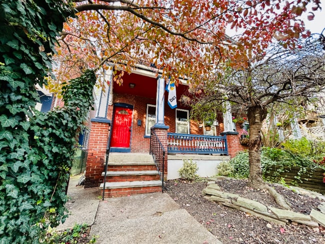 property at 1603 W 13th St