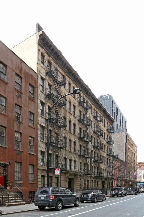 352-360 W 15th St in New York, NY - Foto de edificio