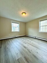 17 Adamson St, Unit 1 in Boston, MA - Building Photo - Building Photo