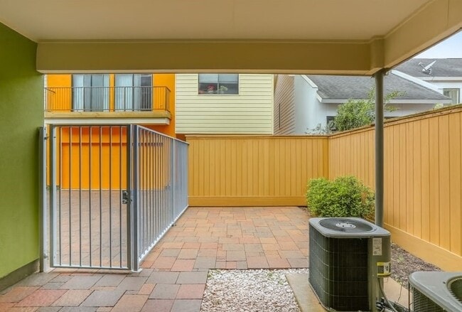 property at 4406 Koehler St