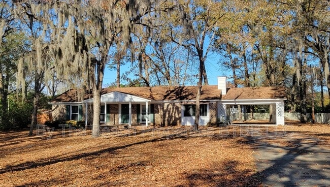 property at 1702 Wandering Way