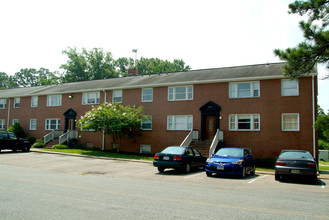 Remuda Crossing in Richmond, VA - Building Photo - Building Photo