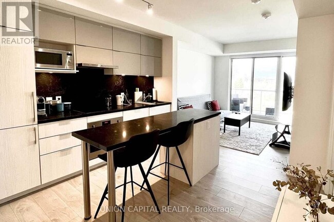 18 Rouge Valley Dr W in Markham, ON - Building Photo - Building Photo