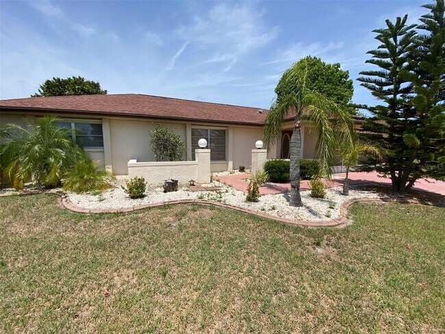 27198 Guapore Dr in Punta Gorda, FL - Building Photo - Building Photo