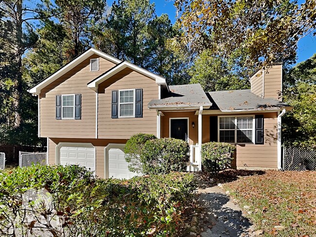 550 Browning Cir in Acworth, GA - Building Photo - Building Photo