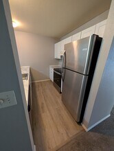 17431 Ambaum Blvd S, Unit C38 in Seattle, WA - Foto de edificio - Building Photo