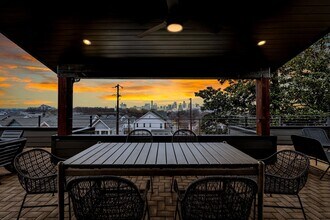 601 S 9th St in Nashville, TN - Building Photo - Building Photo