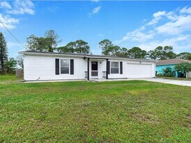 181 SE Fallon Dr in Port St. Lucie, FL - Building Photo
