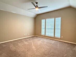 10013 Valona Dr in Austin, TX - Building Photo - Building Photo