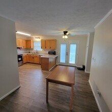 1008 Fisk Park Dr in Cookeville, TN - Building Photo - Building Photo