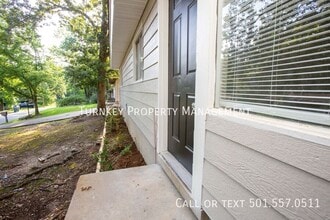 6 Edgemont Dr in Little Rock, AR - Building Photo - Building Photo