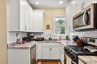 1224 Jenifer St in Madison, WI - Building Photo - Building Photo