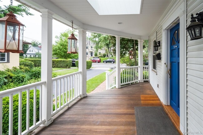 property at 217 Larchmont Ave