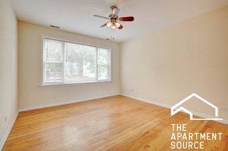 2553 W Ardmore Ave, Unit 2 in Chicago, IL - Foto de edificio - Building Photo