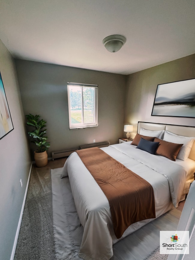 7707 Riverview Dr in Jenison, MI - Foto de edificio - Building Photo