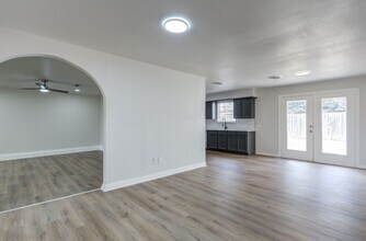 4310 62nd St in Lubbock, TX - Building Photo - Building Photo