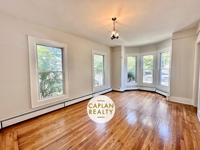 244 Edgewood Ave, Unit 1 in New Haven, CT - Building Photo - Building Photo