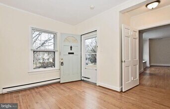 4509 Ellicott St NW in Washington, DC - Building Photo - Building Photo