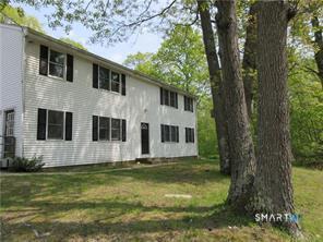 472 Cow Hill Rd in Groton, CT - Building Photo