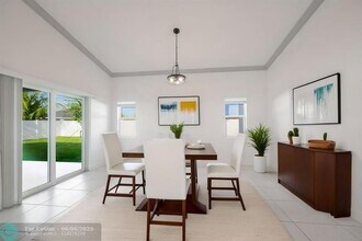 3838 SW Hainlin St in Port St. Lucie, FL - Foto de edificio - Building Photo